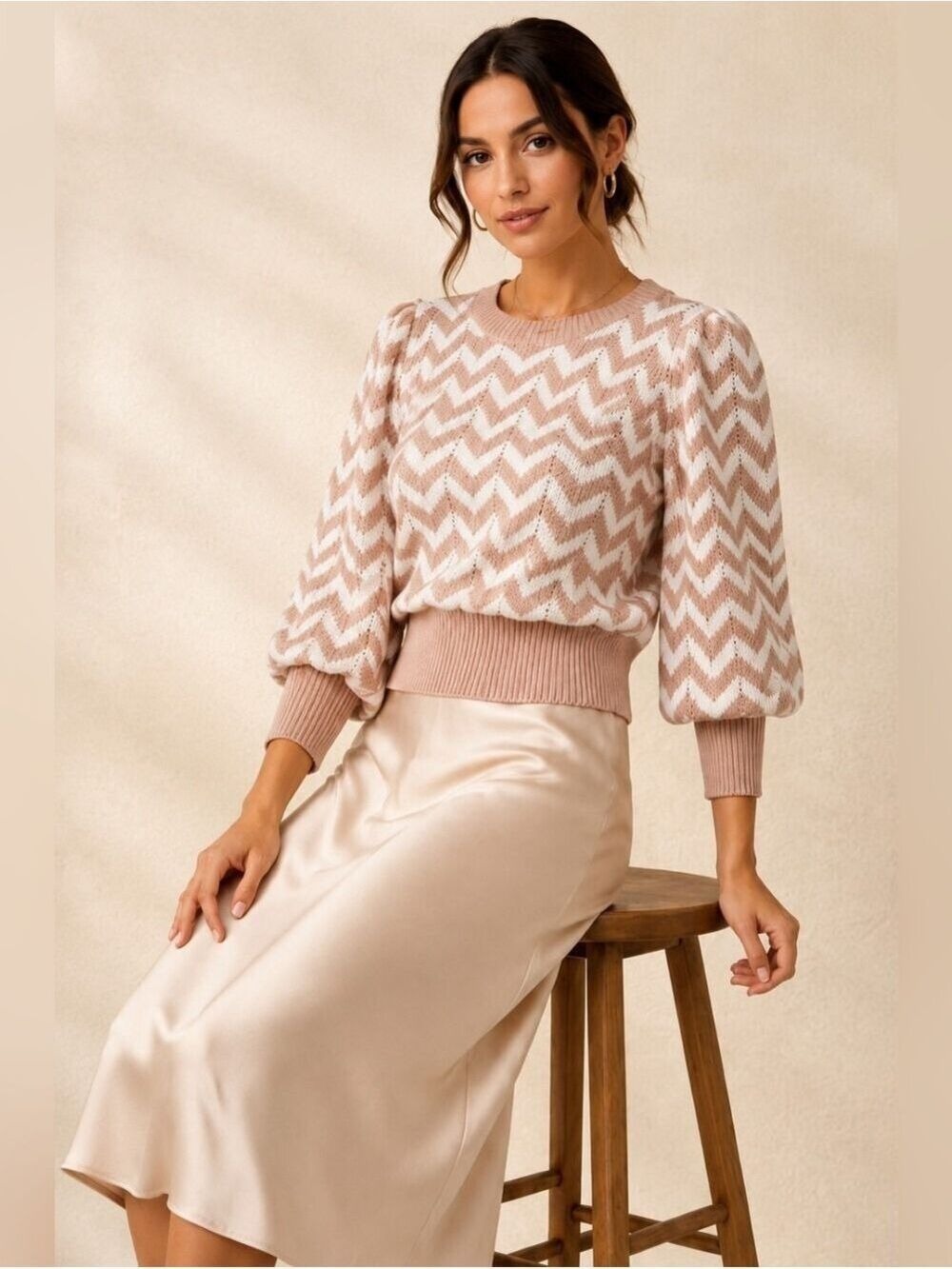 MINKPINK CHEVRON KNIT SWEATER POET SLEEVE MEDIUM LIKE NEW!